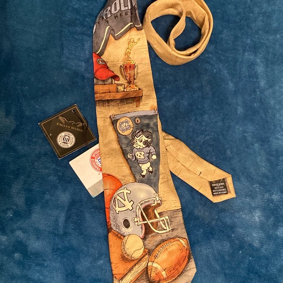 UNC North Carolina Necktie - Picture 7 of 9